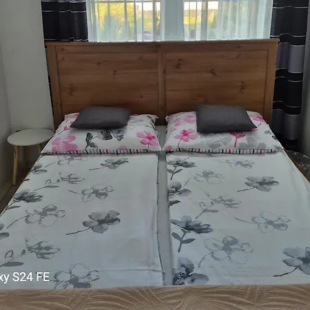 Wypas Drewniany, Całoroczny - Wynajem Apartament *